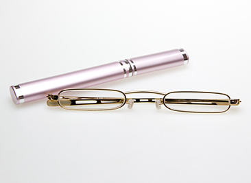 おしゃれ老眼鏡・シニアグラス　スレンダーアイズ　チューブ