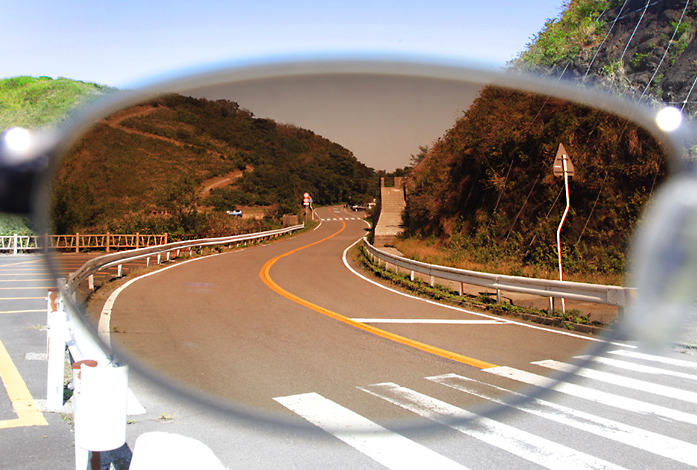 青色光線カット