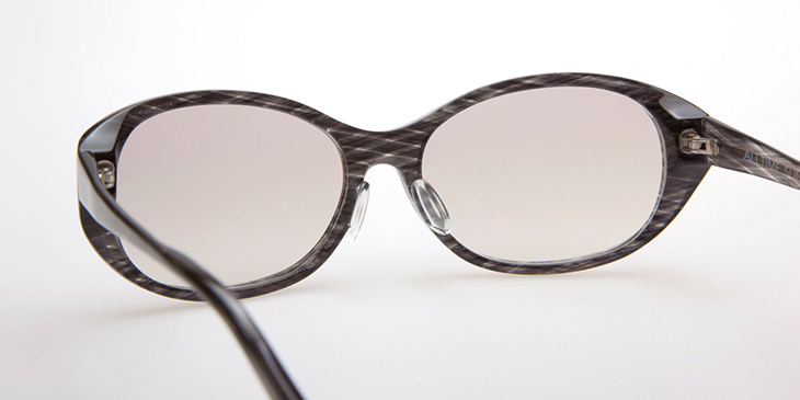 オールタイムサングラス　ルチア（ラメグレー）